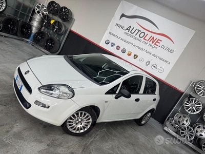 Usata Fiat Punto 95 CV (69 kW) 2018 Bianco Utilitaria