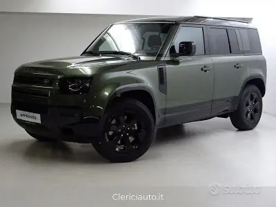 Usata Land Rover Defender SE Dynamic 200 CV (147 kW) 2025 Verde SUV