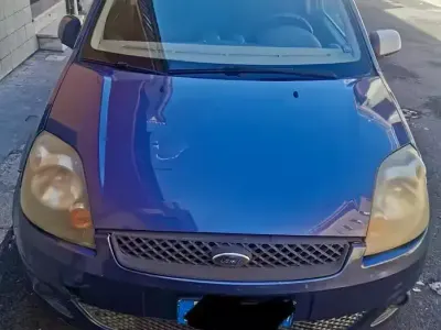 Second-hand Ford Fiesta 2006 Albastru Hatchback