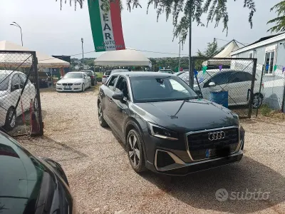 Usata Audi Q2 S-Line 116 CV (85 kW) 2022 Grigio SUV