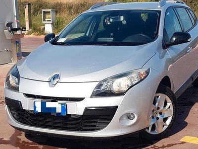 Usata Renault Mégane GrandTour 110 CV (80 kW) 2011 Grigio Station wagon