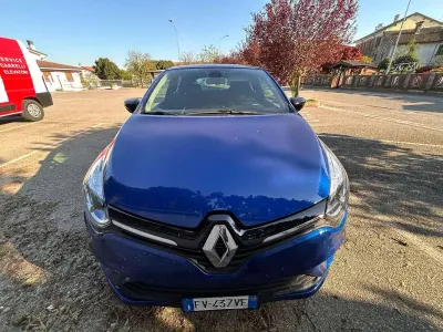 Usata Renault Clio IV Zen 75 CV (55 kW) 2019 Blu/azzurro Berlina