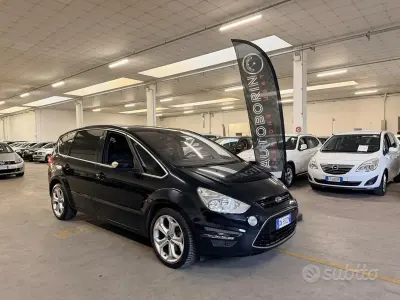 Usata Ford S-MAX S 163 CV (119 kW) 2014 Nero Monovolume