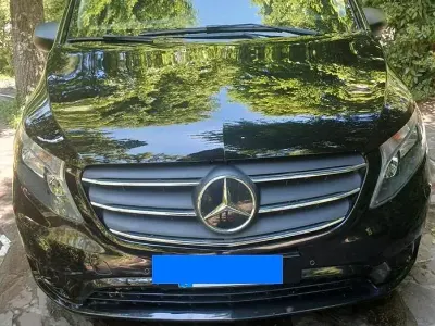 Usata Mercedes e-Vito 69 kW (95 CV) 2022 Nero Furgone