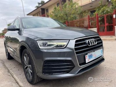 usata Audi Q3 S-Tronic - 2017