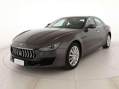 Usata Maserati Ghibli 330 CV (242 kW) 2021 Grigio metallizzato scuro Berlina
