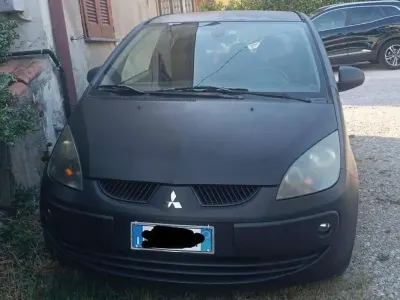 Usata Mitsubishi Colt