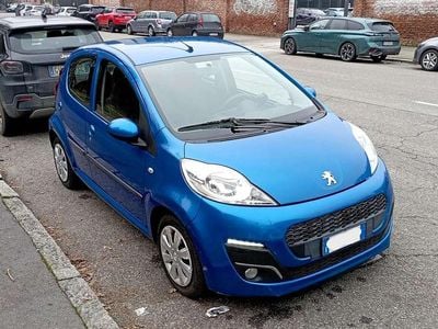 Occasion Peugeot 107 Access 68 ch (50 kW) 2014 Bleue Citadine