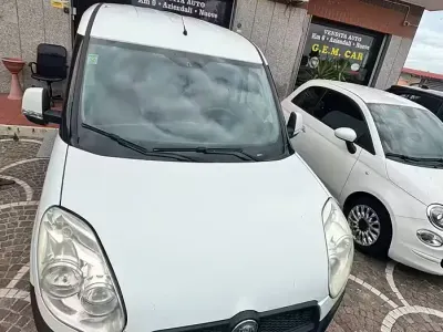 Occasion Fiat Doblò Emotion 120 ch (88 kW) 2012 Blanc Monospace