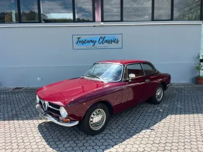 Usata Alfa Romeo GT Junior 88 CV (64 kW) 1970 Rosso Coupé