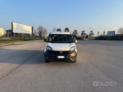 Usata Fiat Doblò 95 CV (69 kW) 2018 Bianco Monovolume