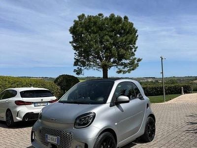Usata 2021 Smart ForTwo Coupé Prime Utilitaria | 13.200 € (Buon prezzo)