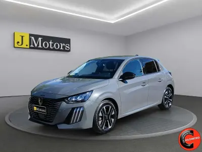 Usata Peugeot 208 Allure 101 CV (74 kW) 2025 Grigio Utilitaria