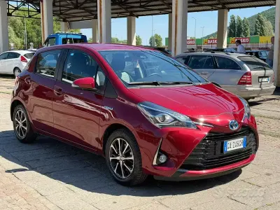 Usata Toyota Yaris Hybrid
