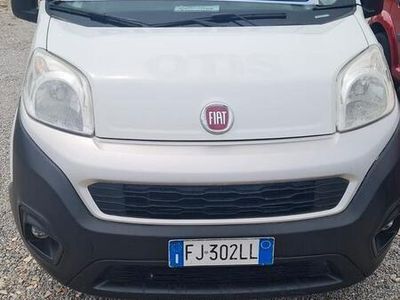 Usata Fiat Fiorino Trekking 95 CV (69 kW) 2017 Bianco Monovolume