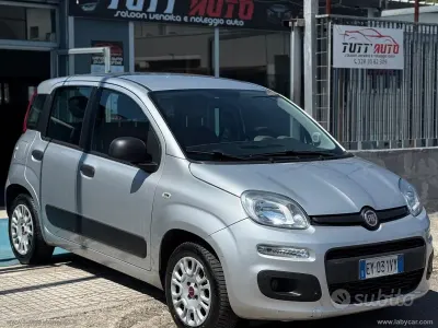 Usata Fiat Panda Pop 69 CV (50 kW) 2015 Gray Utilitaria
