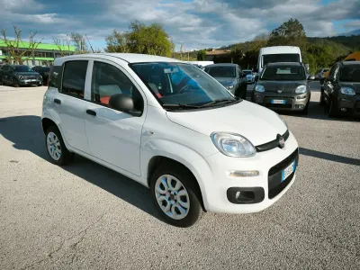 Usata Fiat Panda Pop 80 CV (58 kW) 2014 Bianco Utilitaria