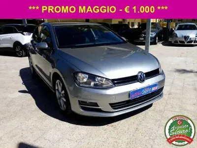 Käytetty VW Golf VII Highline 105 HP (77 kW) 2014 Harmaa Sedan