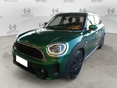 Usata Mini Cooper D Countryman Business 150 CV (110 kW) 2021 Verde SUV
