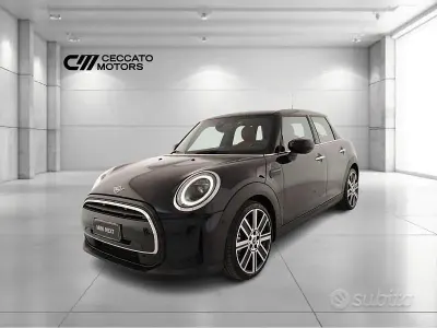 Usata Mini Cooper 136 CV (100 kW) 2023 Nero Utilitaria