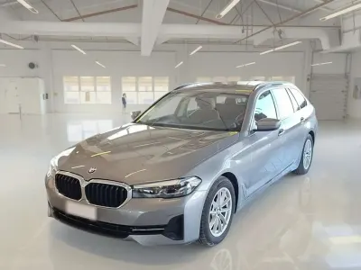 Usata BMW 518 150 CV (110 kW) 2023 Grigio Station wagon