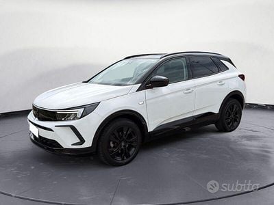 Usata Opel Grandland X GS Line 130 CV (95 kW) 2022 Bianco SUV