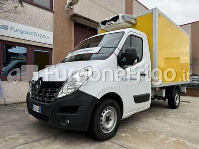 Usata Renault Master 145 CV (106 kW) 2018 Giallo Furgone