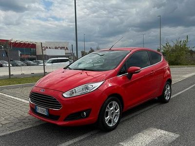Usata Ford Fiesta Titanium 95 CV (69 kW) 2016 Berlina