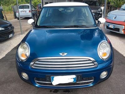 Usata Mini Cooper D 109 CV (80 kW) 2007 Blu Utilitaria