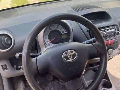 Usata Toyota Aygo 68 CV (50 kW) 2008 Nero Utilitaria