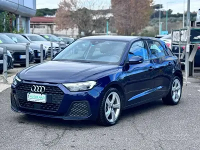Usata Audi A1 Sportback Admired 110 CV (80 kW) 2023 Blu metallizzato Utilitaria