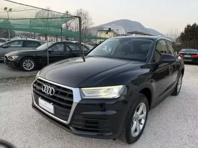 Usata Audi Q5 Ambiente 190 CV (139 kW) 2017 Blu SUV