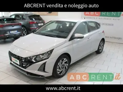 Nuova Hyundai i20 90 CV (66 kW) 2026 Bianco Utilitaria
