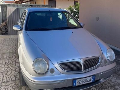 Begagnad Lancia Lybra 116 HK (85 kW) 2002 Sedan
