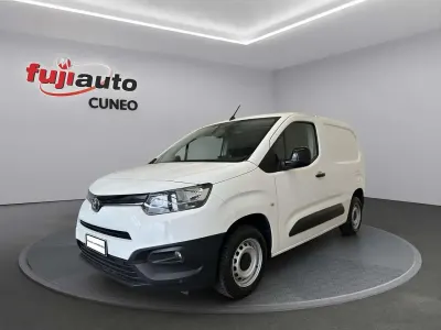 Usado Toyota Proace City City 102 CV (75 kW) 2021 Blanco Monovolumen