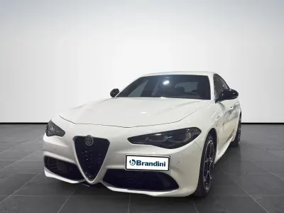 Usata Alfa Romeo Giulia Veloce 211 CV (155 kW) 2025 Bianco Berlina