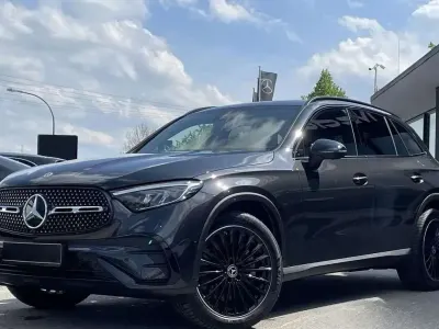 Usata Mercedes GLC200 AMG 204 CV (150 kW) 2025 Grigio grafite SUV