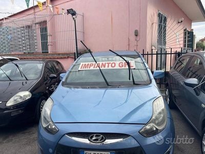 Usata Hyundai ix20 90 CV (66 kW) 2012 Blu Utilitaria