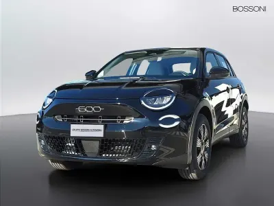 Usata Fiat 600 Icon 145 CV (106 kW) 2025 Nero SUV