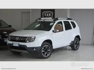 Usata Dacia Duster Prestige 109 CV (80 kW) 2015 Bianco SUV