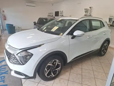 Usata Kia Sportage 136 CV (100 kW) 2022 Bianco SUV