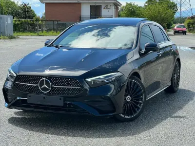 Usata Mercedes A200 AMG Line Premium Plus 163 CV (119 kW) 2024 Nero Berlina