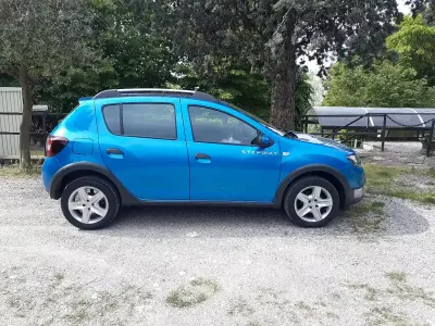 Usata Dacia Sandero 90 CV (66 kW) 2014 Berlina