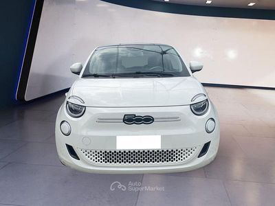 Nuova Fiat 500e La Prima 86 kW (118 CV) 2026 Bianco Utilitaria