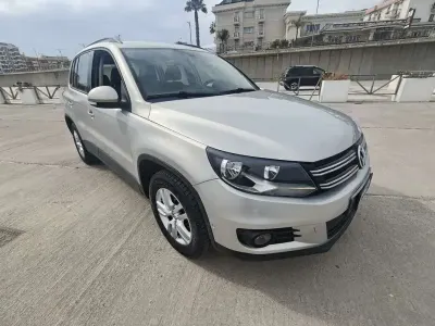 Używany VW Tiguan Trendline 140 KM (102 kW) 2012 Srebrny SUV