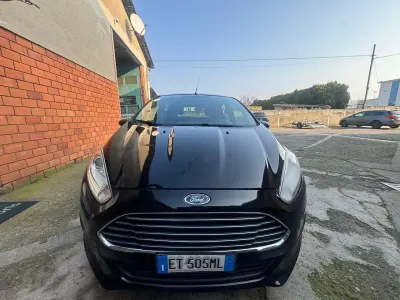 Usata Ford Fiesta SYNC Edition 75 CV (55 kW) 2013 Other Berlina