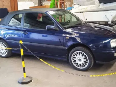 Usata VW Golf Cabriolet Conceptline 101 CV (74 kW) 1995 Blu/azzurro Cabrio
