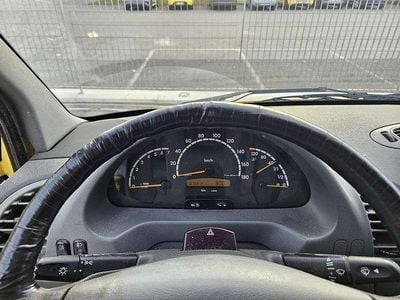 Usata Mercedes Sprinter 156 CV (114 kW) 2005 Giallo Furgone