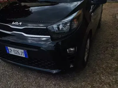 Usata Kia Picanto 65 CV (47 kW) 2023 Nero Utilitaria