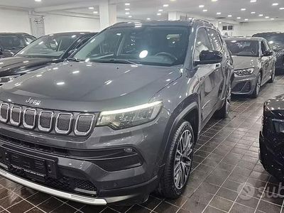 Occasion Jeep Compass Limited 131 ch (96 kW) 2023 Gris SUV
